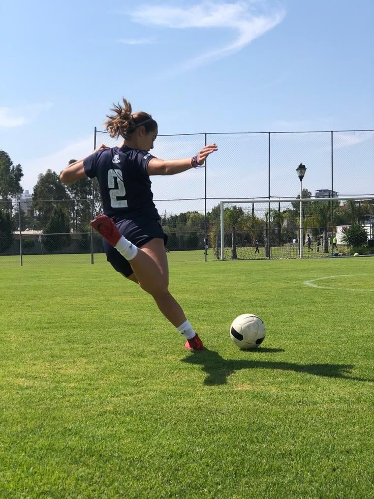 Società di calcio femminile